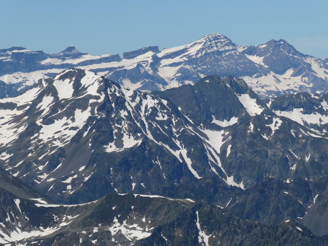 WE PYRENEES Juin 2018 Depuis pic Midi,  Bräche de Roland et Taillon 1